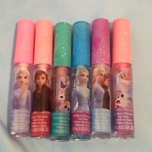 Frozen lip sticks